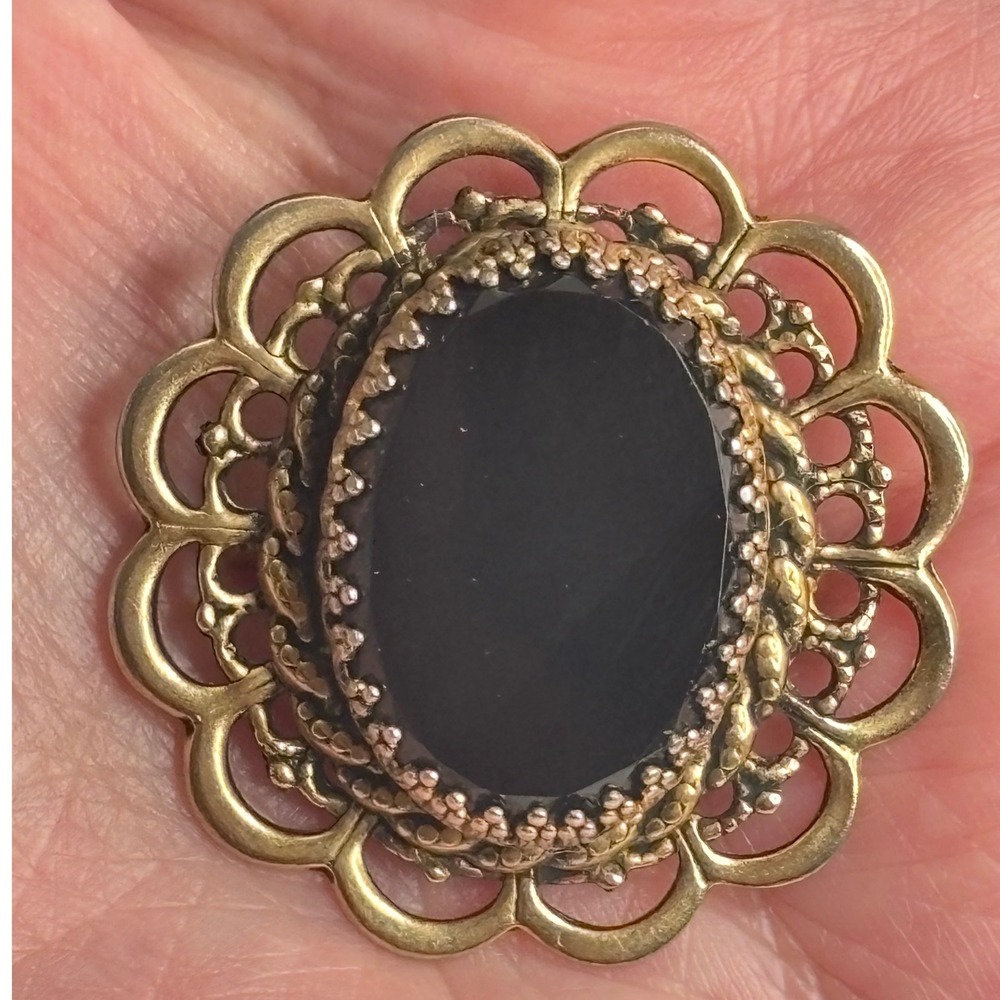 1970s Gold Tone Victorian Revival Brooch Pendant Black Cabochon Filigree Edge